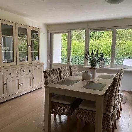 Bungalow Scheldezicht In Zeeland Dicht Bij Zee Scherpenisse Exterior photo