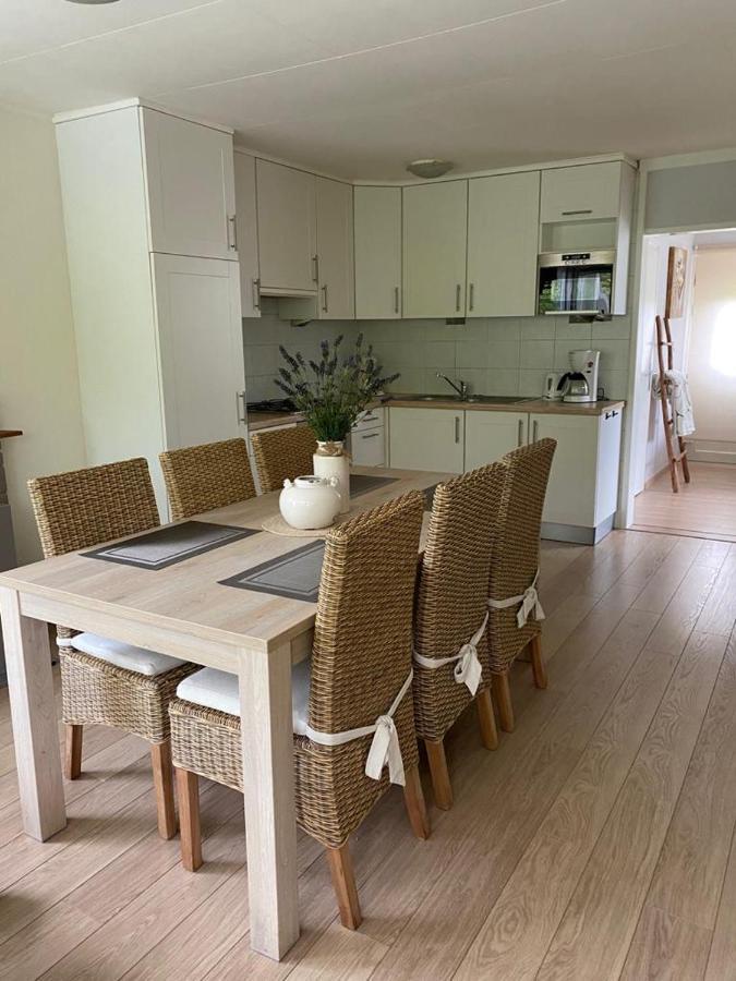 Holiday home Scheldezicht In Zeeland Dicht Bij Zee